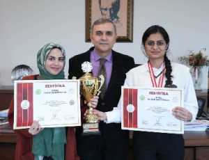 Gastronomi ve Mutfak Sanatları Bölümü Öğrencilerimiz Rektörümüzü Ziyaret Etti