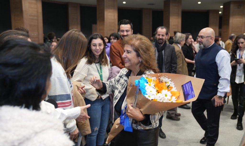 Dr. Öğr. Üyesi Çiler Özbayrak 25 Yılın Ardından Duygu Dolu Bir Veda Töreniyle Emekli Oldu