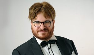 Sedat Can Öztoprak, Altın Orkide Müzik Medya Ödül Gecesi’nde Ayakta Alkışlandı!