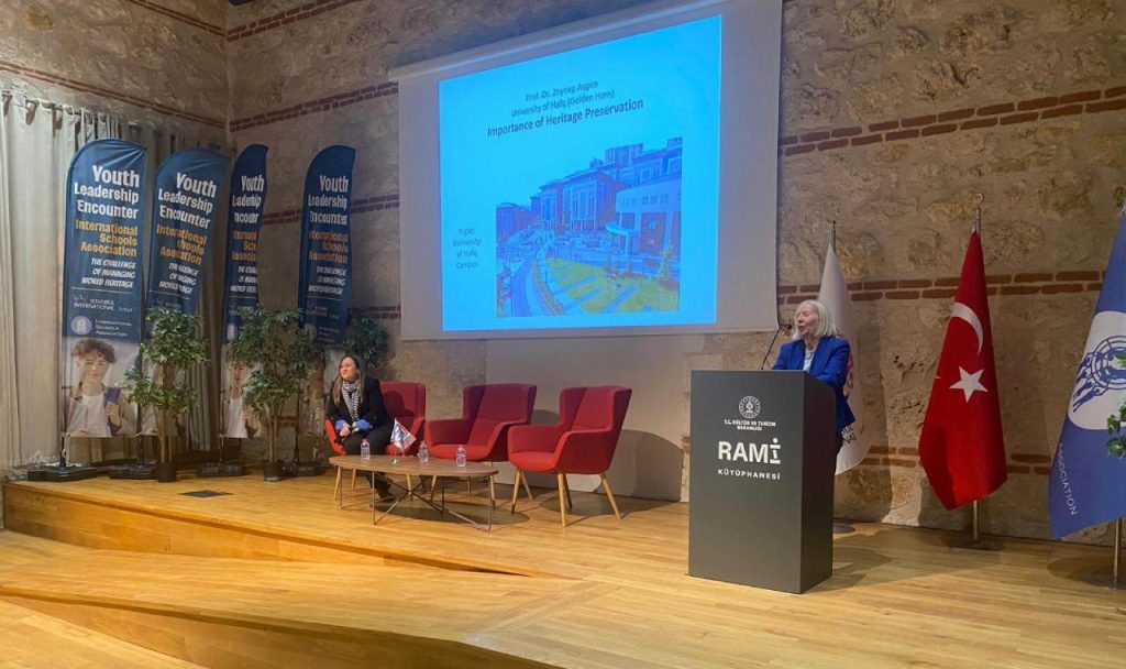 Prof. Dr. Fatma Zeynep Aygen, International Schools Association Toplantısında Açılış Konuşmasını Yaptı