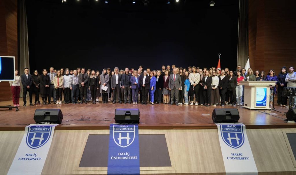 14 Mart Tıp Bayramı Düzenlenen Etkinlikle Kutlandı