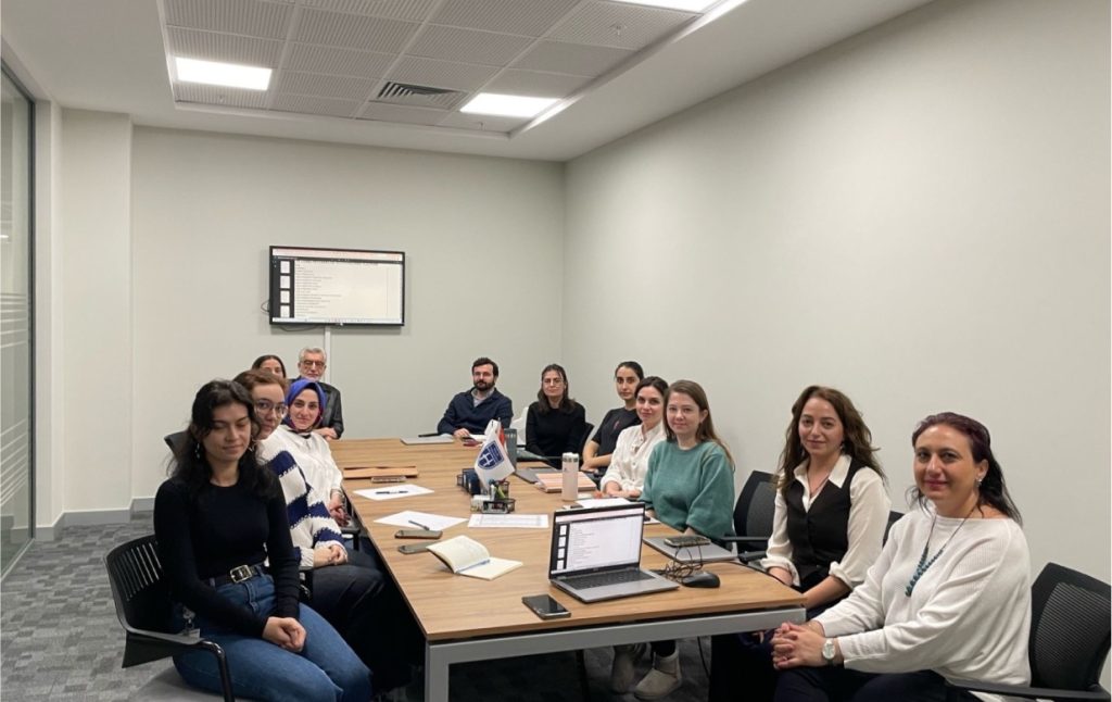 Akreditasyon Süreçlerine Yönelik Değerlendirme Toplantısı Gerçekleştirildi