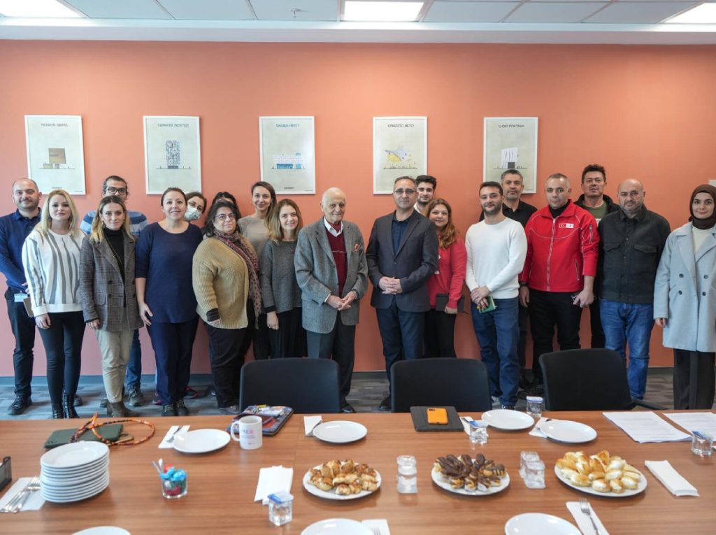 Üniversitemiz Endüstriyel Tasarım Bölümü ve Kızılay Arasında Geri Dönüşüm Üzerine İş Birliği Görüşmesi Gerçekleşti