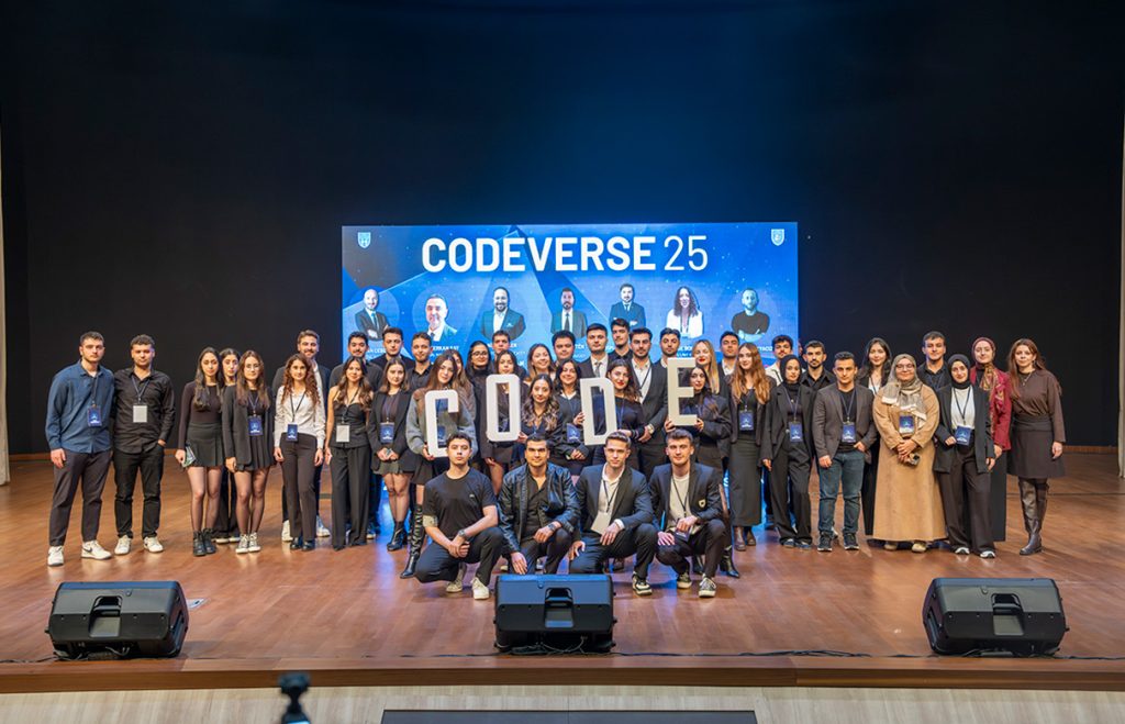 CODEVERSE 2025 Zirvesi Gerçekleşti
