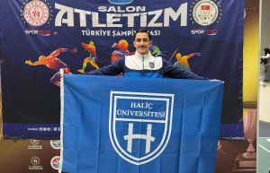 Öğrencimiz Hamza Yaşın’dan Çifte Madalya