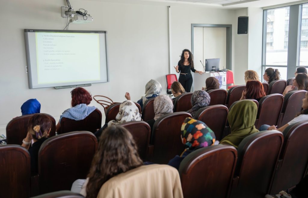 Oyun Terapisi Eğitimi Gerçekleştirildi