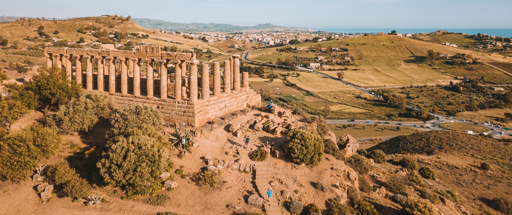 Oligarşi Nedir? Oligarşi Temel Özellikleri