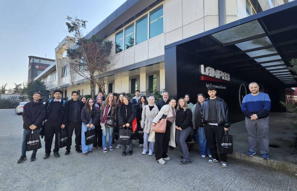 Endüstriyel Tasarım Öğrencilerinden Lamp 83’e Teknik Gezi