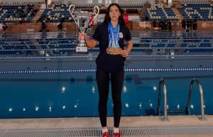 Paletli Yüzmede Elif Bilge Meydan Zirvede