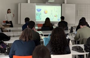 Endüstriyel Tasarımda Cam Üretim Yöntemleri ve Tasarım Süreçleri Semineri Gerçekleşti