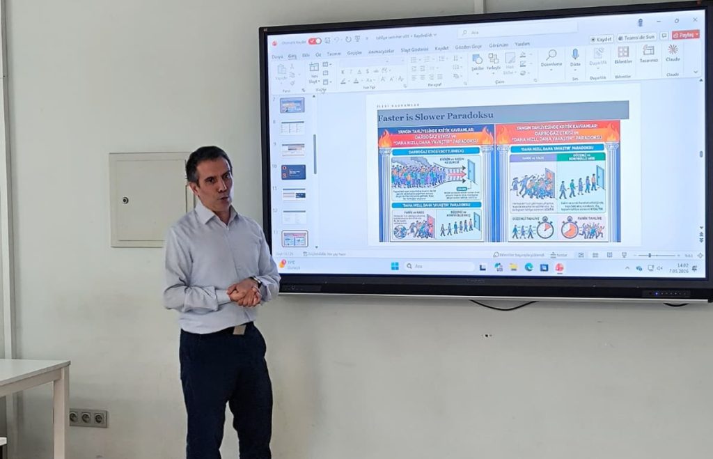 “Yangın Tahliye Stratejileri: Kavramlar ve Yaklaşımlar” Semineri Gerçekleştirildi
