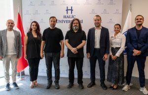 Üniversitemiz ile Özel Moodist Hastanesi Arasında Stratejik İş Birliği Anlaşması İmzalandı